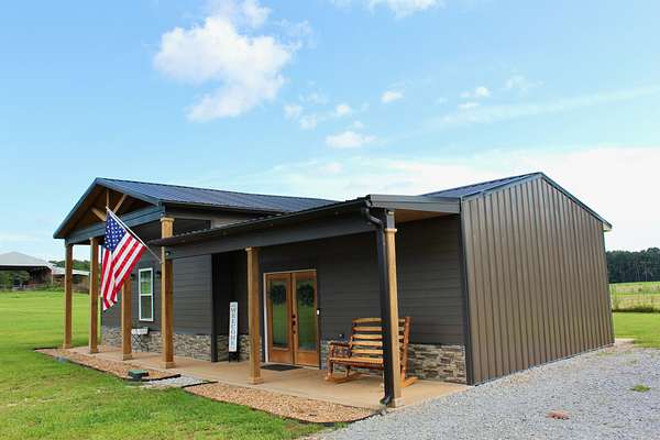 6 Acres of Land with Home for Sale in Ardmore, Tennessee