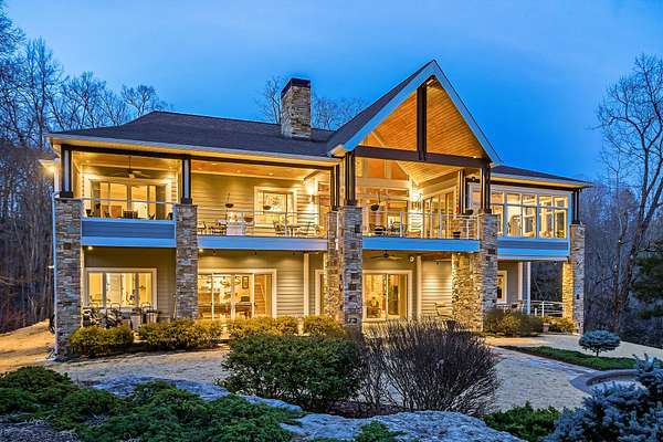 6.77 Acres of Land with Home for Sale in Sparta, Tennessee