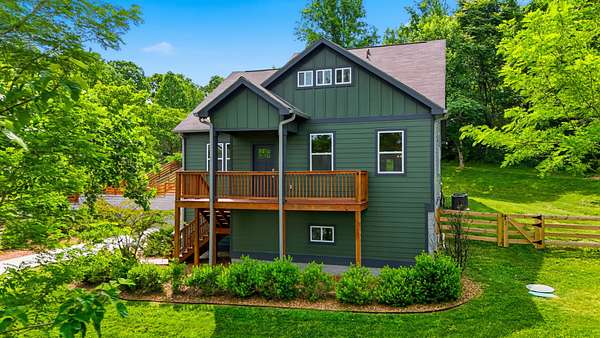 1.83 Acres of Land with Home for Sale in Burns, Tennessee