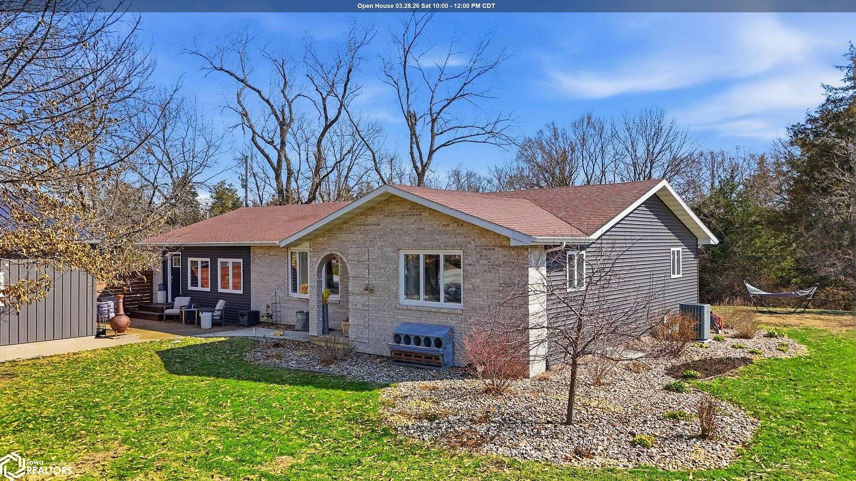 8.62 Acres of Land with Home for Sale in Keokuk, Iowa