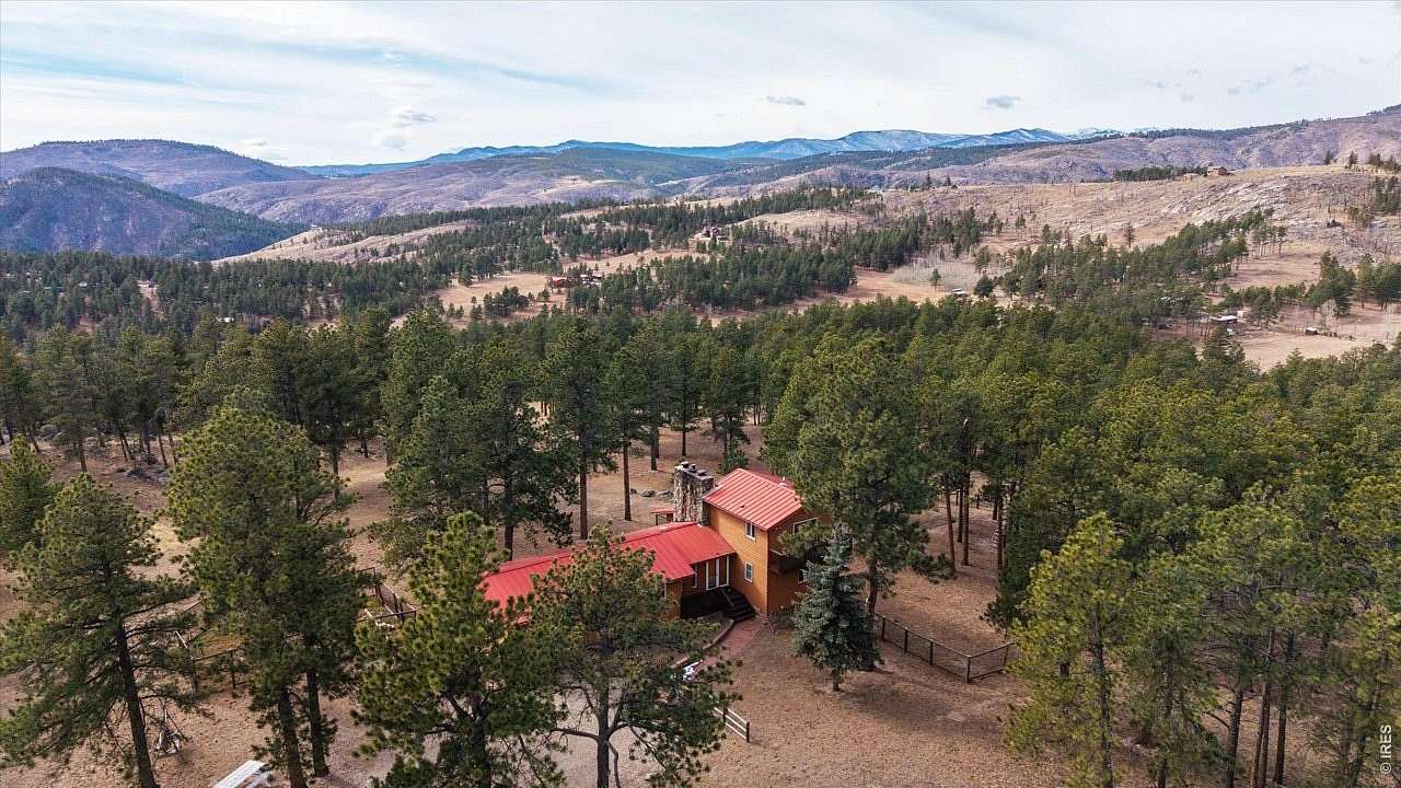 9.67 Acres of Land with Home for Sale in Bellvue, Colorado