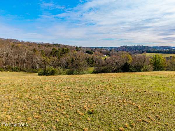 13.8 Acres of Land for Sale in Friendsville, Tennessee
