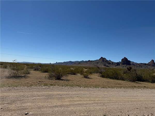 5 Acres of Residential Land for Sale in Golden Valley, Arizona