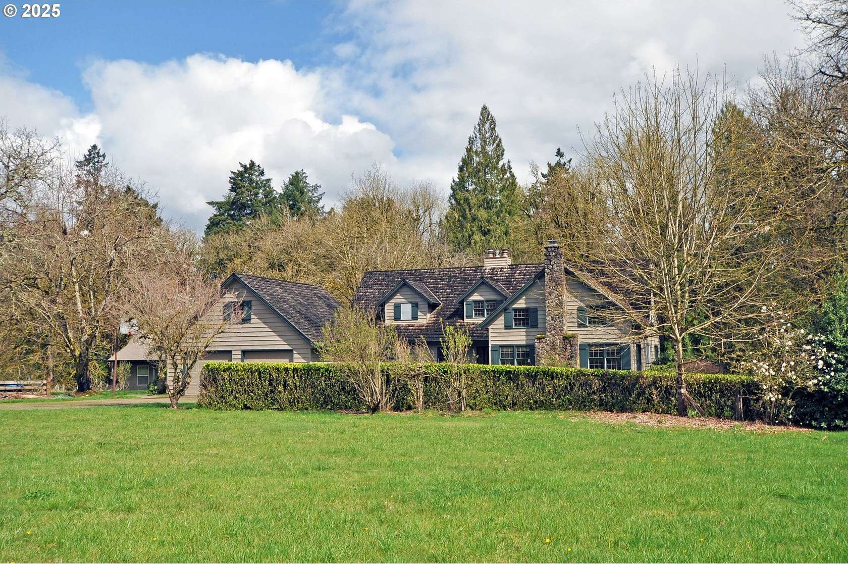 29.3 Acres of Land with Home for Sale in Oregon City, Oregon