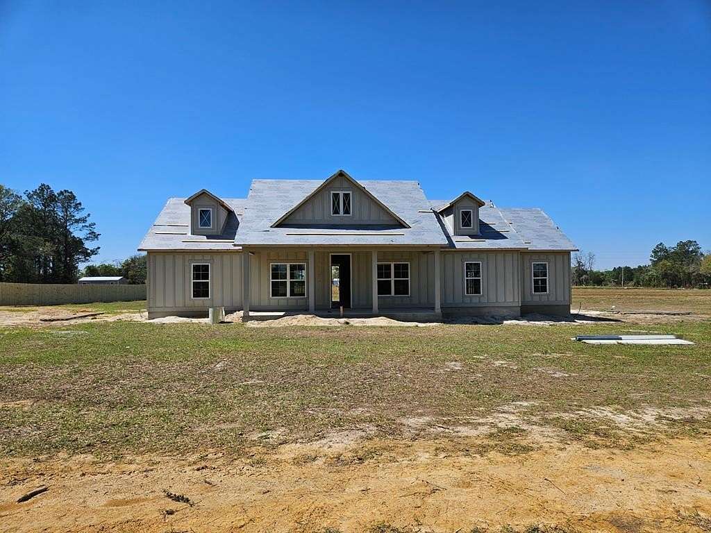 2.25 Acres of Land with Home for Sale in Ray City, Georgia