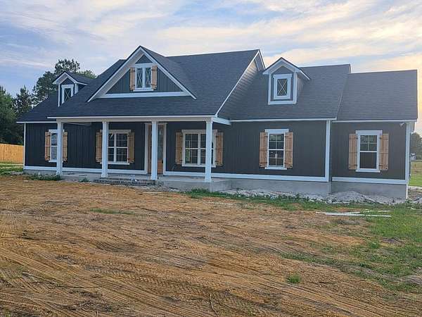 2.25 Acres of Land with Home for Sale in Ray City, Georgia