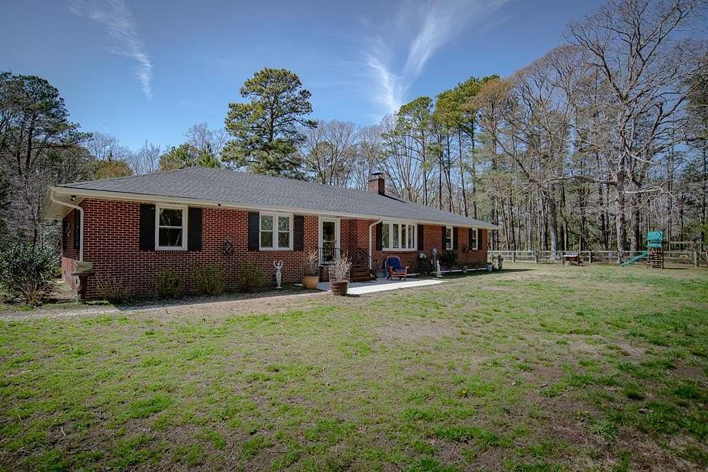 6.53 Acres of Land with Home for Sale in Machipongo, Virginia