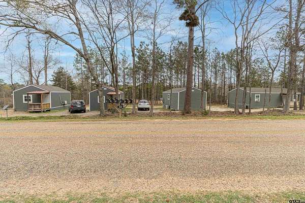 3.4 Acres of Residential Land for Sale in Henderson, Texas