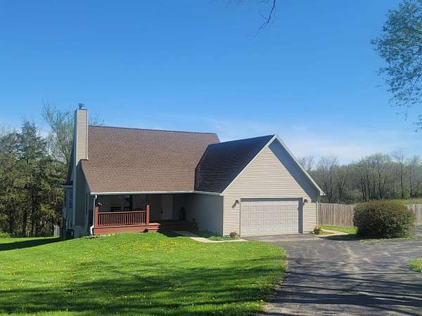 5.23 Acres of Land with Home for Sale in Galena, Illinois