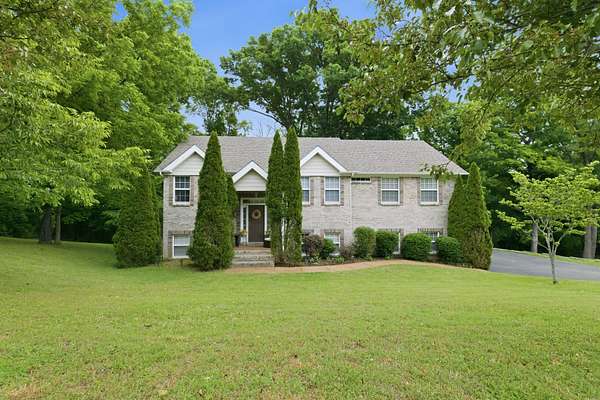 1.64 Acres of Land with Home for Sale in Spring Hill, Tennessee