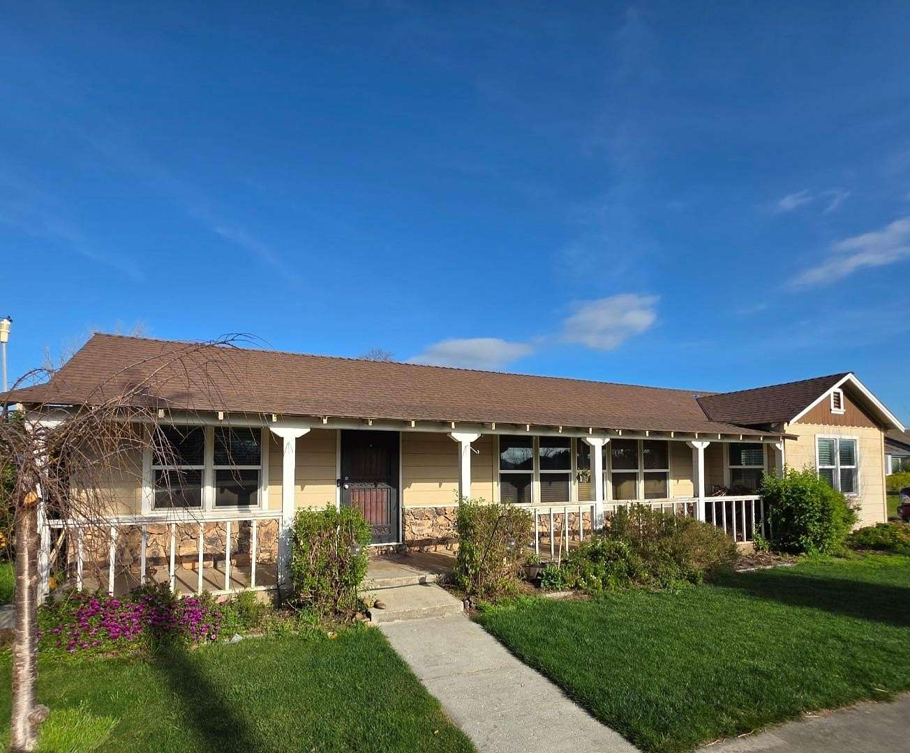 3.87 Acres of Land with Home for Sale in San Martin, California
