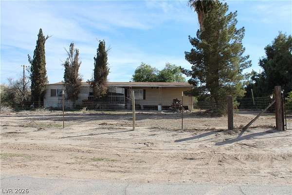 2 Acres of Land with Home for Sale in Overton, Nevada
