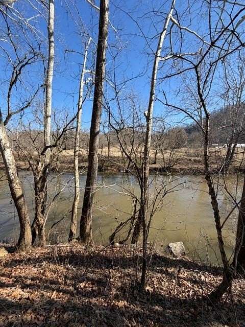 10 Acres of Land for Sale in Abingdon, Virginia