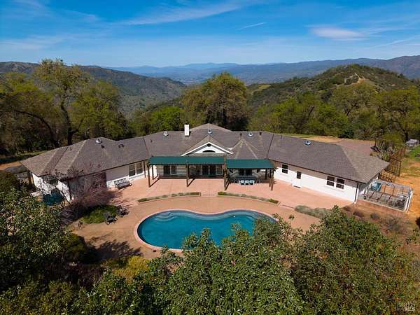 150 Acres of Land with Home for Sale in Ukiah, California