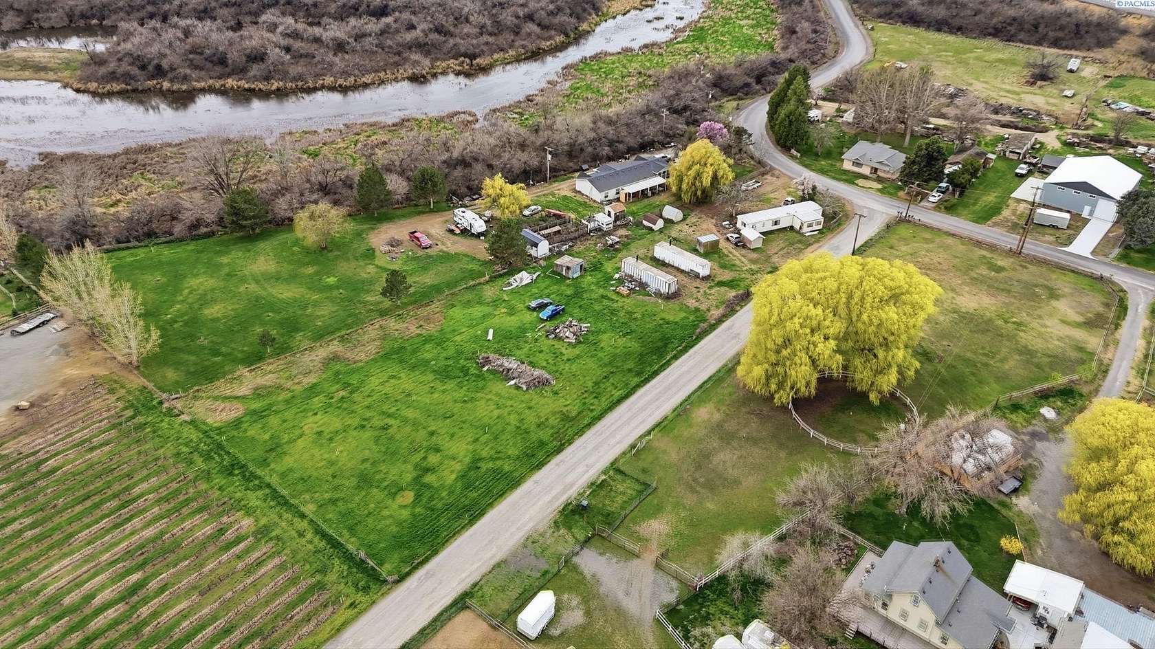 1.6 Acres of Residential Land for Sale in West Richland, Washington