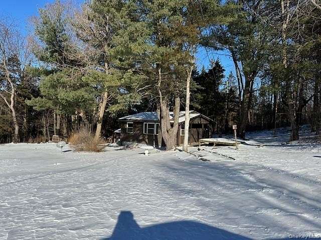 17.9 Acres of Land with Home for Lease in Warwick, New York