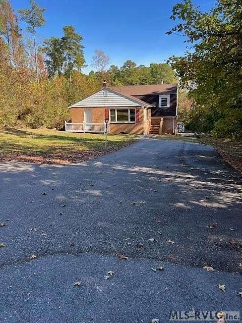 6.67 Acres of Land with Home for Sale in Lawrenceville, Virginia
