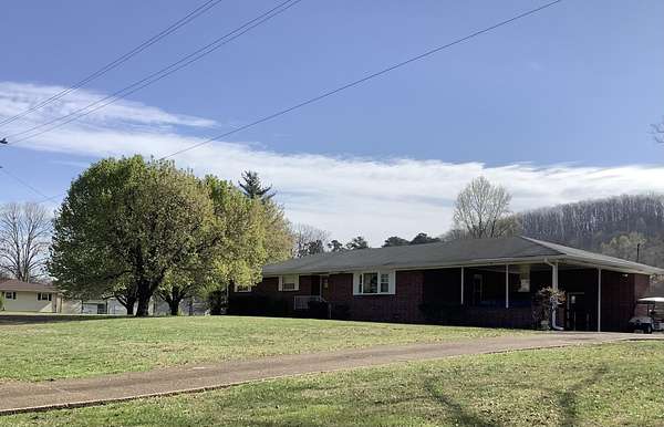 2.17 Acres of Land with Home for Sale in Ringgold, Georgia