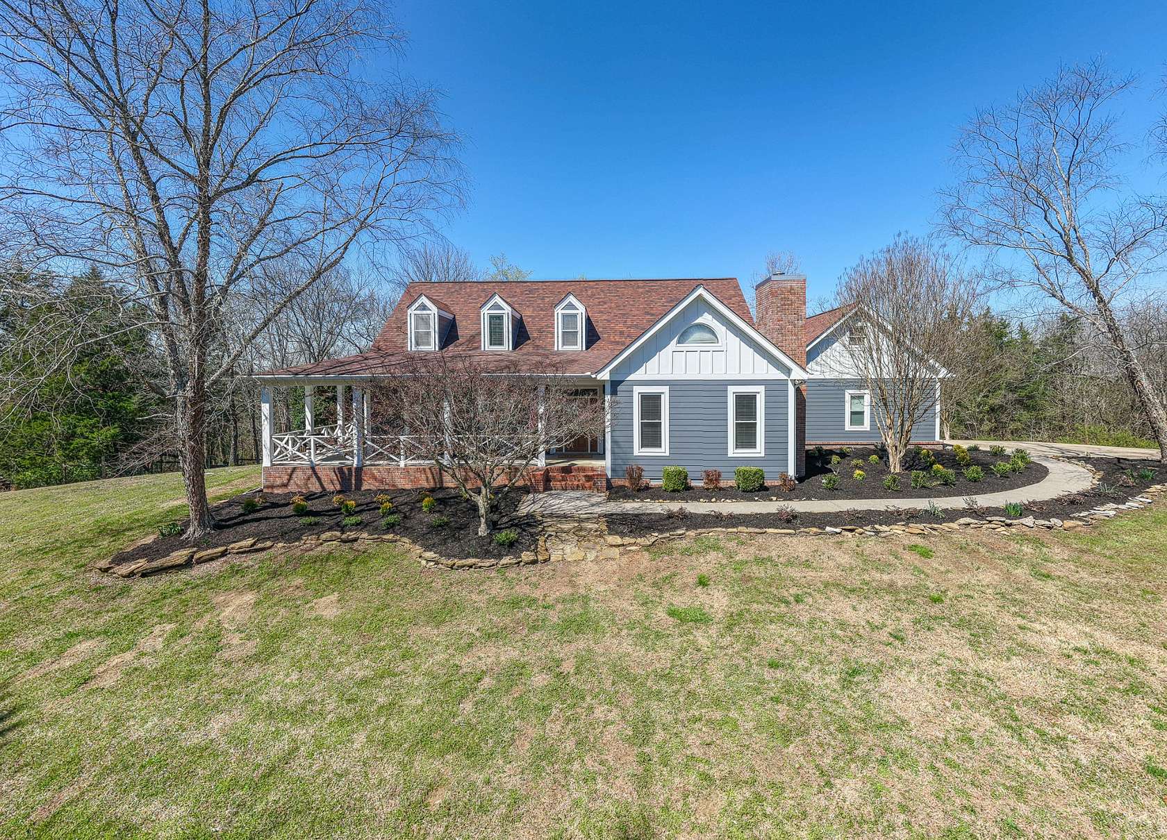 29.4 Acres of Land with Home for Sale in Lebanon, Tennessee