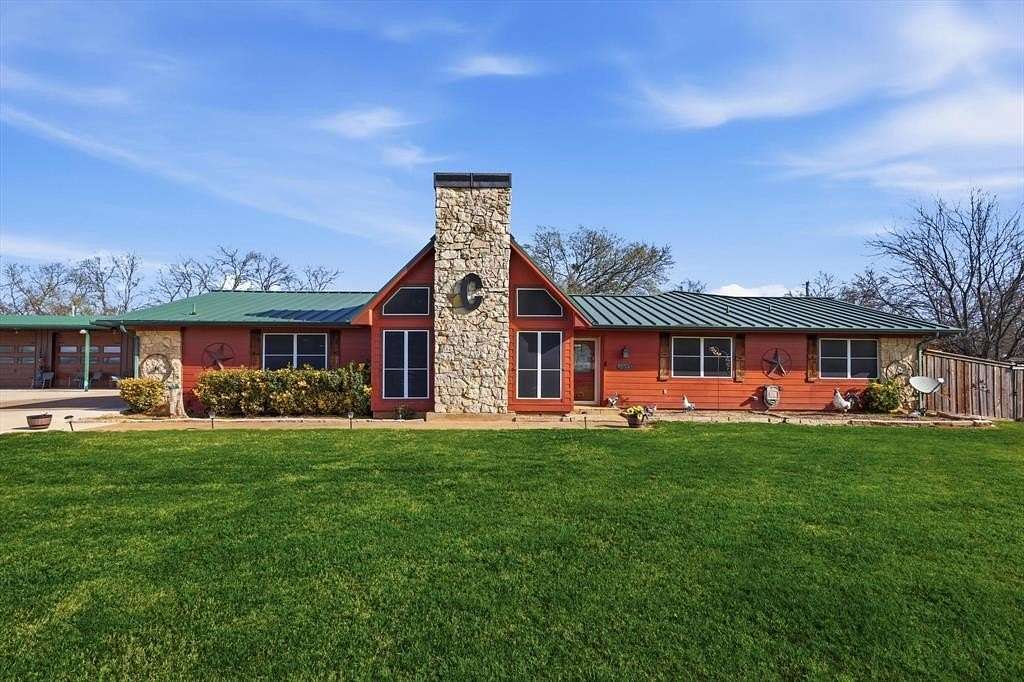 14.4 Acres of Land with Home for Sale in Sanger, Texas