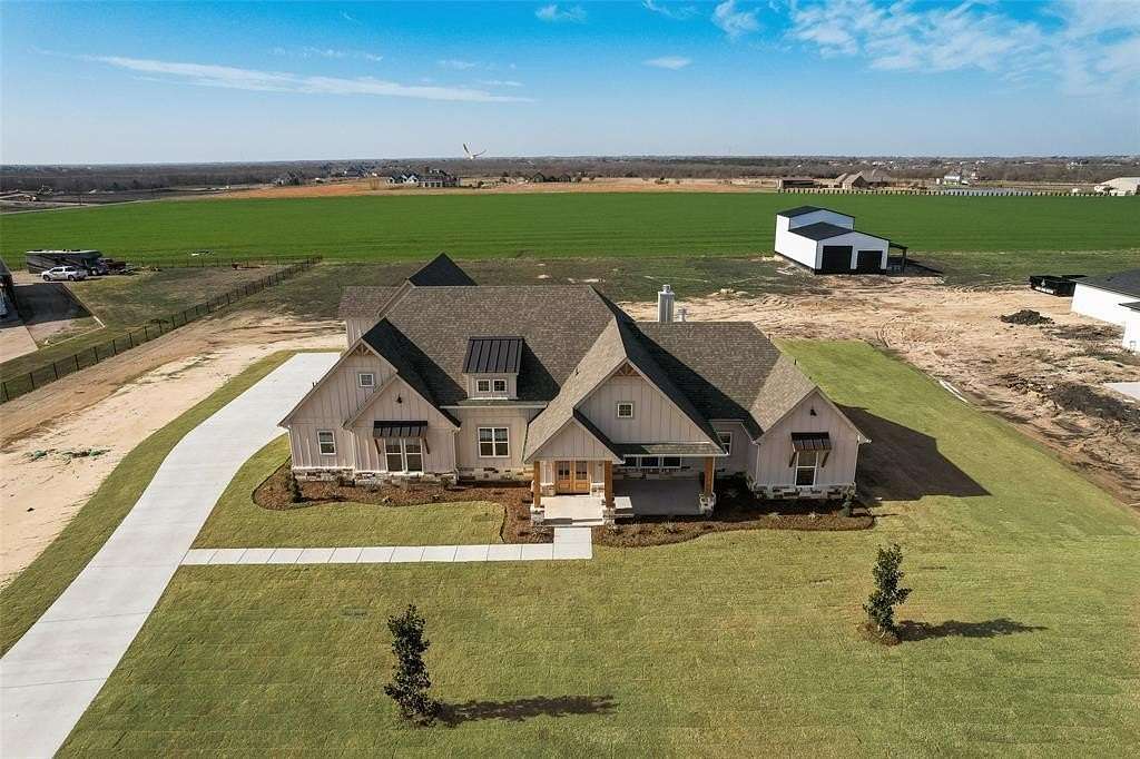 1.88 Acres of Land with Home for Sale in Rockwall, Texas