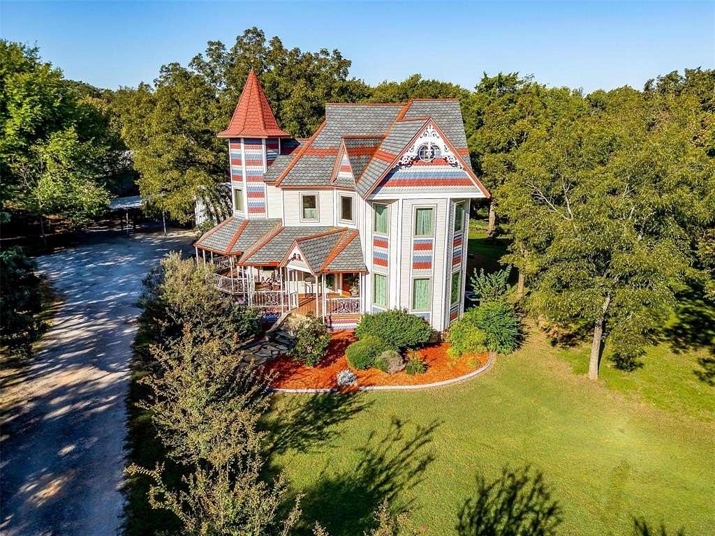 5 Acres of Land with Home for Sale in Mansfield, Texas