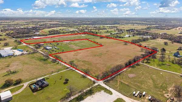 32.6 Acres of Land for Sale in Cleburne, Texas