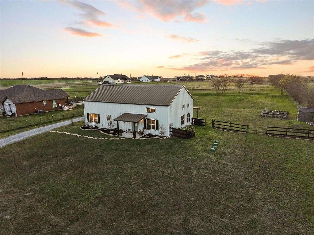 1.5 Acres of Land with Home for Sale in Celeste, Texas