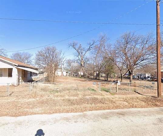 0.16 Acres of Residential Land for Sale in Brownwood, Texas