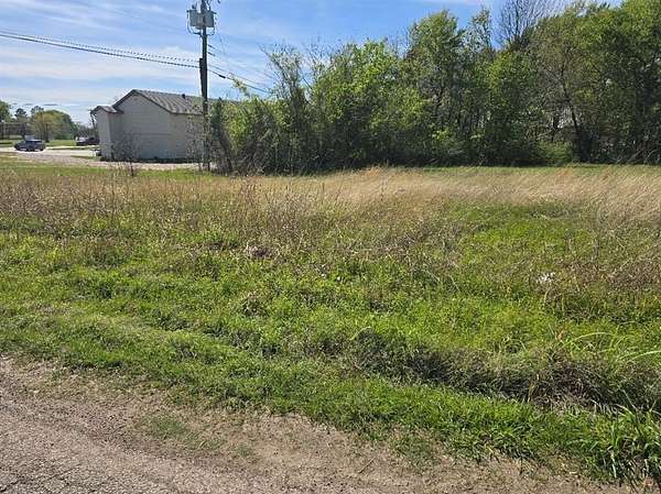 0.48 Acres of Residential Land for Sale in Gun Barrel City, Texas