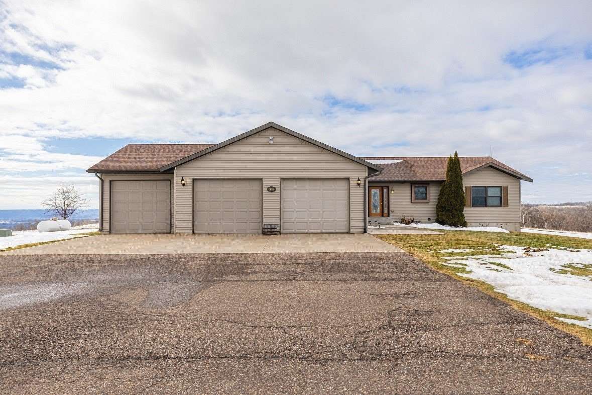 4 Acres of Land with Home for Sale in Alma, Wisconsin