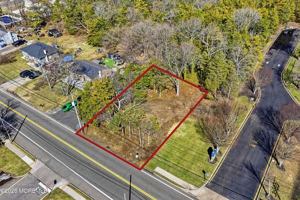 0.21 Acres of Mixed-Use Land for Sale in Toms River, New Jersey