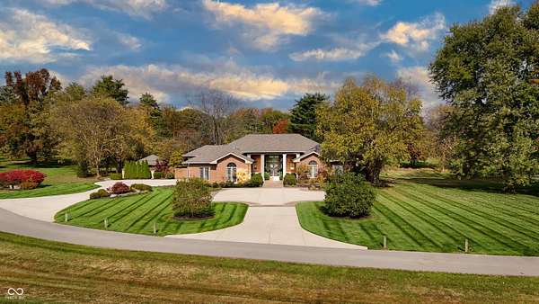 1.52 Acres of Land with Home for Sale in Columbus, Indiana