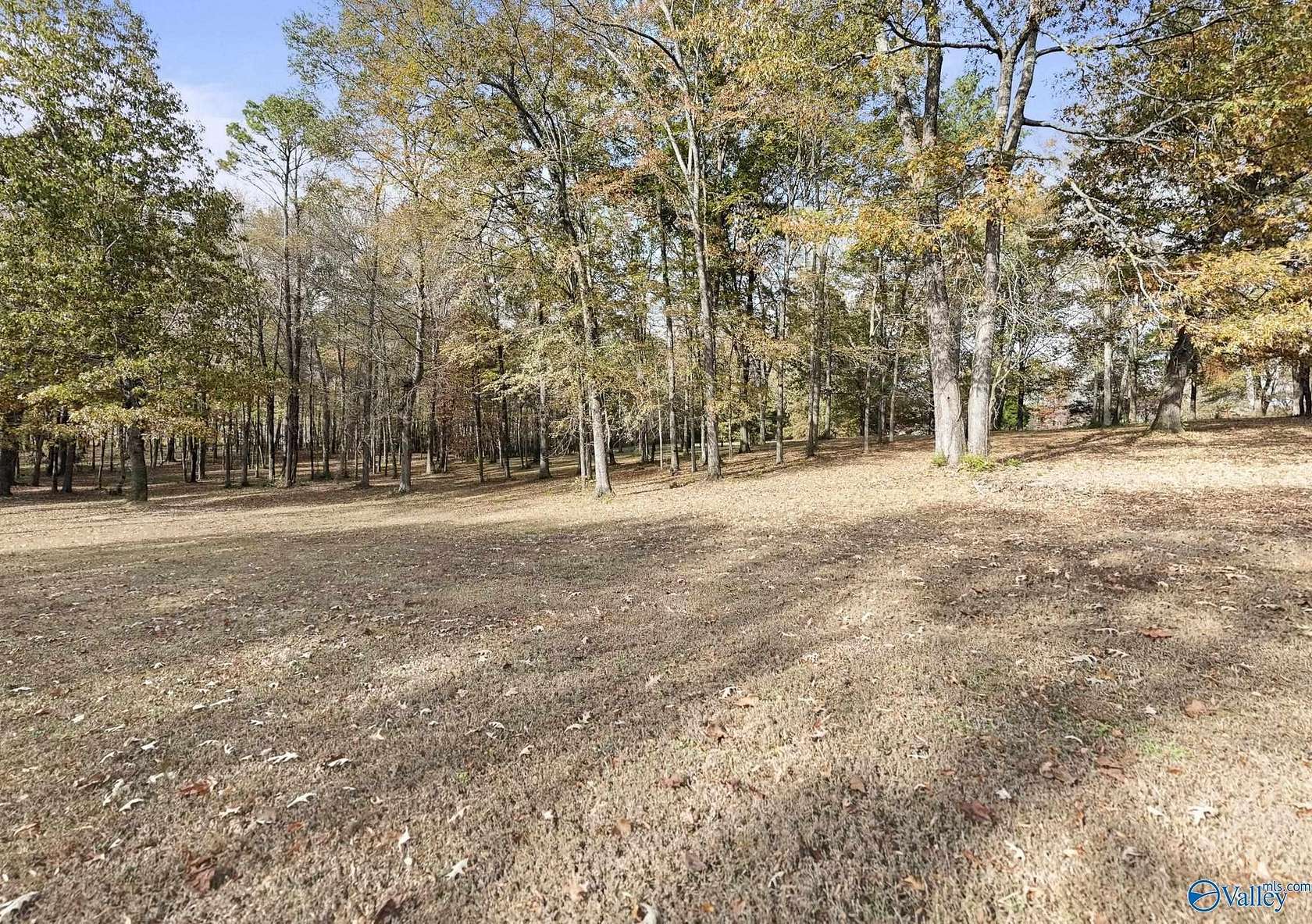 1.22 Acres of Land for Sale in Scottsboro, Alabama