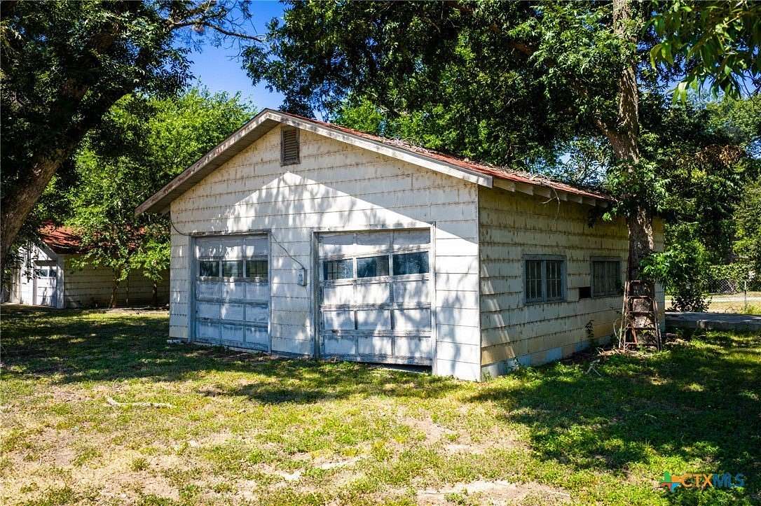 1.55 Acres of Residential Land for Sale in New Braunfels, Texas