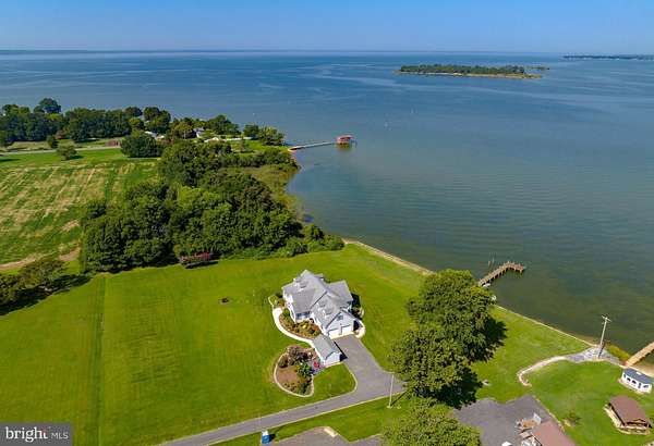 6.39 Acres of Land with Home for Sale in Coltons Point, Maryland