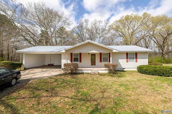 2.6 Acres of Land with Home for Sale in Hamilton, Alabama