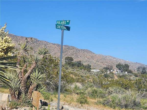 1.25 Acres of Residential Land for Sale in Morongo Valley, California
