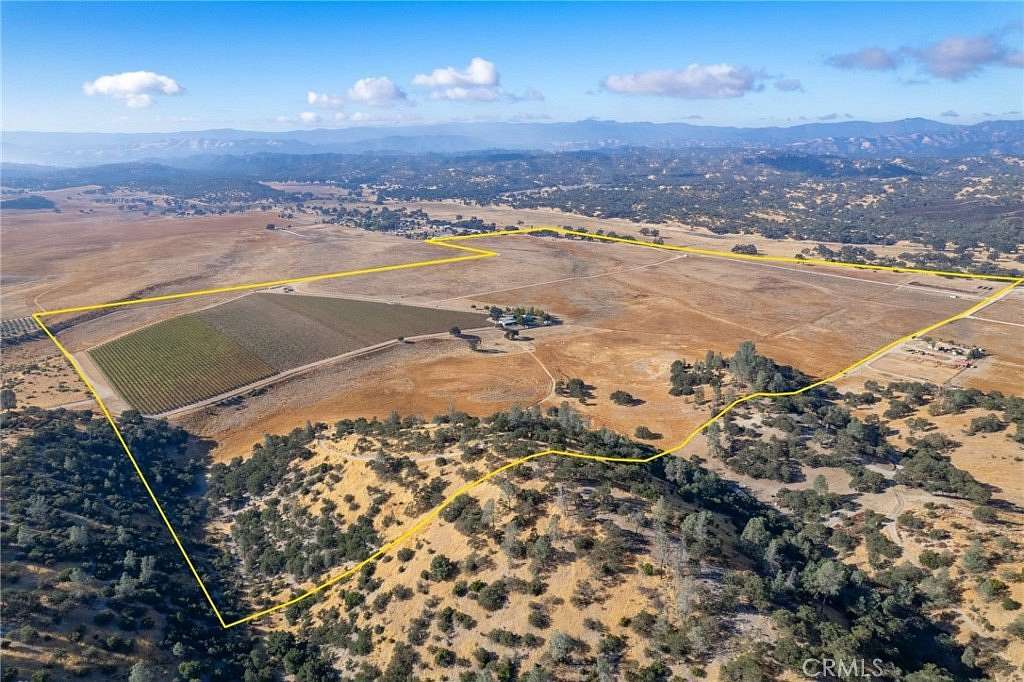 282 Acres of Recreational Land with Home for Sale in King City, California