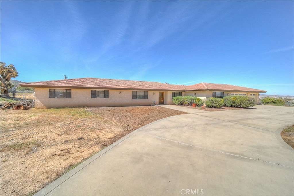1.6 Acres of Land with Home for Sale in Yucca Valley, California