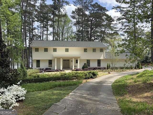 2 Acres of Land with Home for Sale in Jonesboro, Georgia