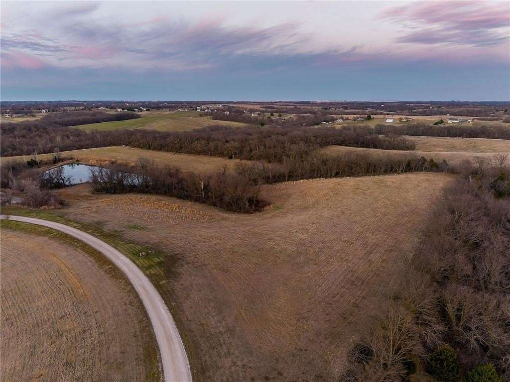 17.9 Acres of Land for Sale in Waldron Township, Missouri