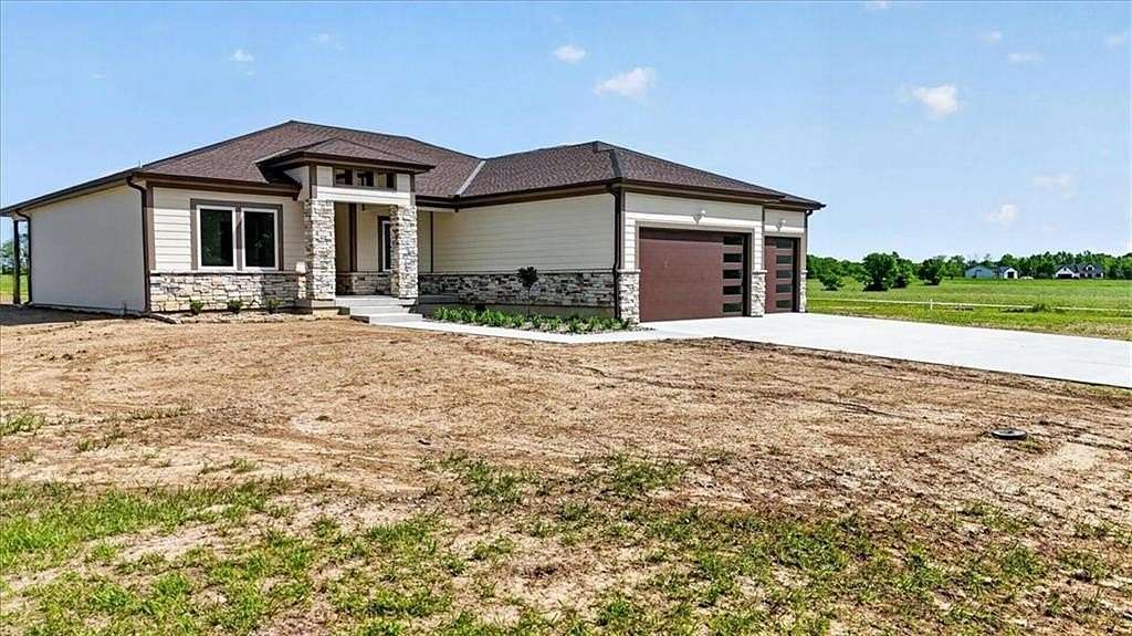 1.7 Acres of Land with Home for Sale in Adrian, Missouri