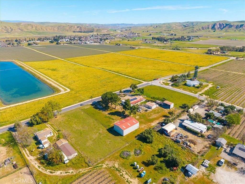 3 Acres of Land with Home for Sale in Shandon, California