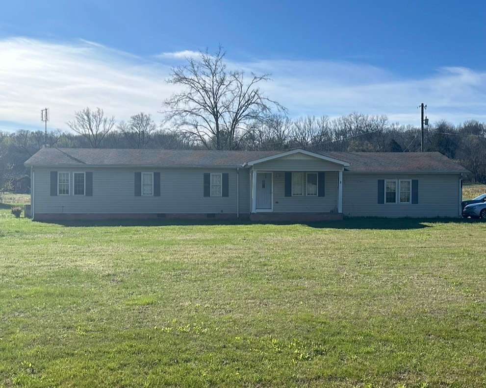 80 Acres of Agricultural & Residential Land for Sale in Pulaski, Tennessee