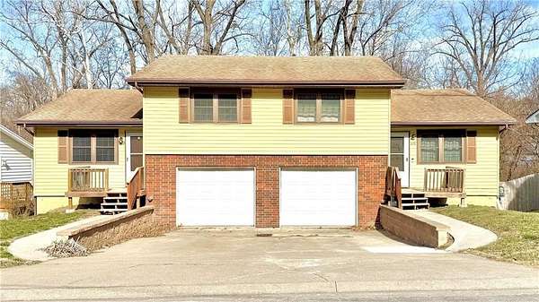 32 Acres of Land for Sale in St. Joseph, Missouri