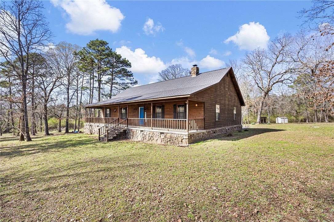 15 Acres of Land with Home for Sale in Dover, Arkansas