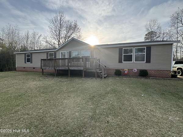 15 Acres of Land with Home for Sale in Maxton, North Carolina