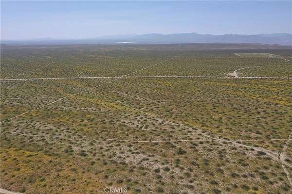 19.3 Acres of Land for Auction in California City, California
