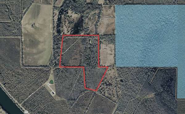 65 Acres of Recreational Land for Sale in Columbia, Louisiana